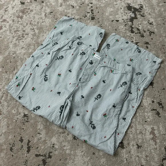 Out From Under Avril Embroidered Boxer Pant Size Medium - Picture 2 of 5